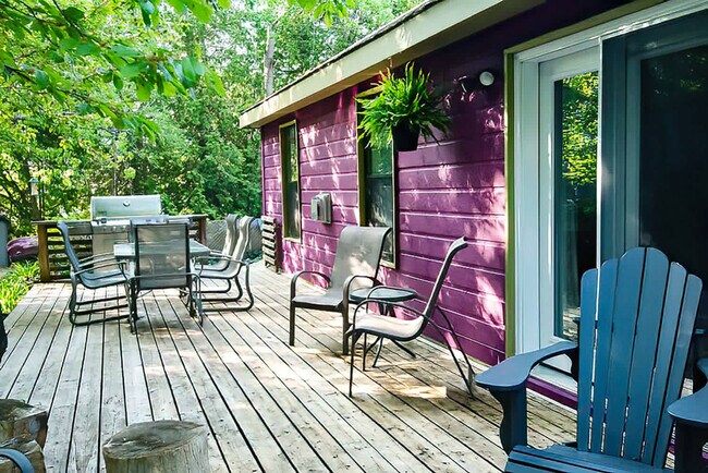 Photo du bâtiment - 7394 Hwy 6