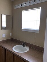 Building Photo - 338 Greenwich Ct