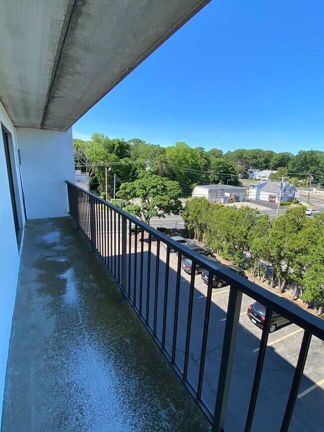 182 Quincy Ave Unit 42, Quincy, MA 02169 Apartment for Rent in Quincy