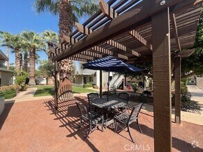 Building Photo - 45313 Sunset Ln