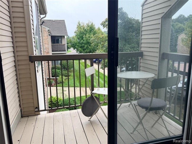 Photo - 42779 Lilley Pointe Dr (Canton Township, MI) Townhome