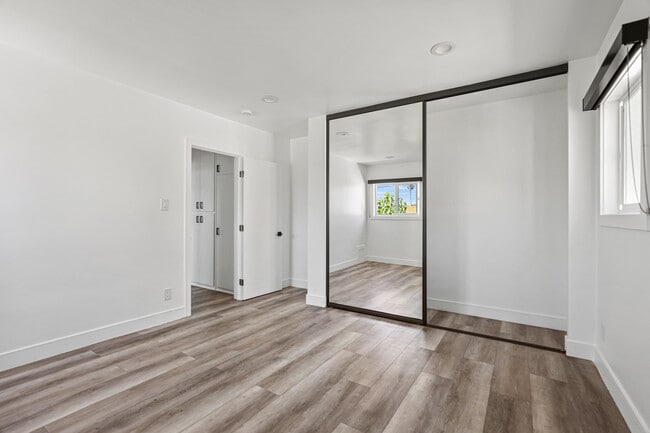 Building Photo - 2511 Pennsylvania Ave.