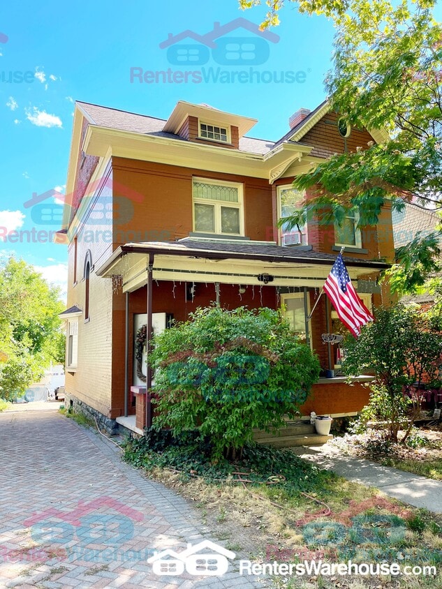 Primary Photo - 970 E 1st Ave
