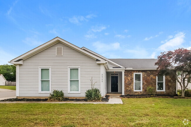 Building Photo - 3242 Hawick Commons Dr