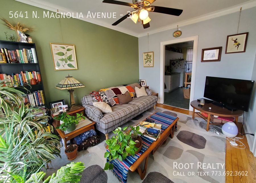 Primary Photo - Edgewater / Magnolia Glen – Top-floor 1-be...