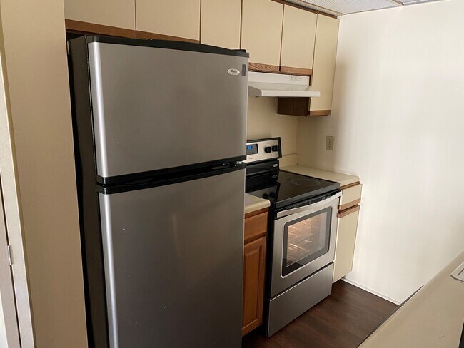 Foto del edificio - 107 N Busey Ave