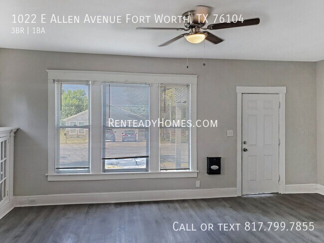 Building Photo - 1022 E Allen Ave
