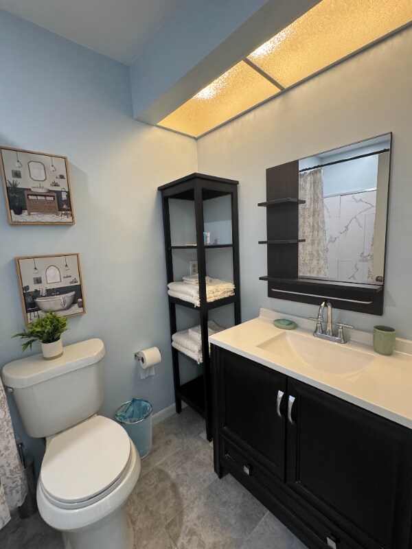 Foto del edificio - 3801 Crown Point Rd