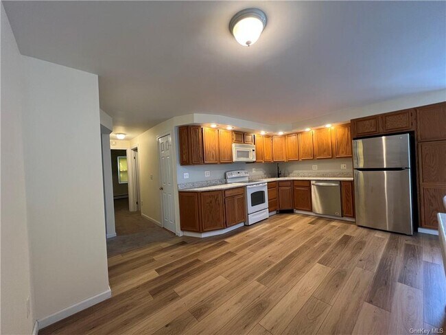 Building Photo - 1 Miller Rd