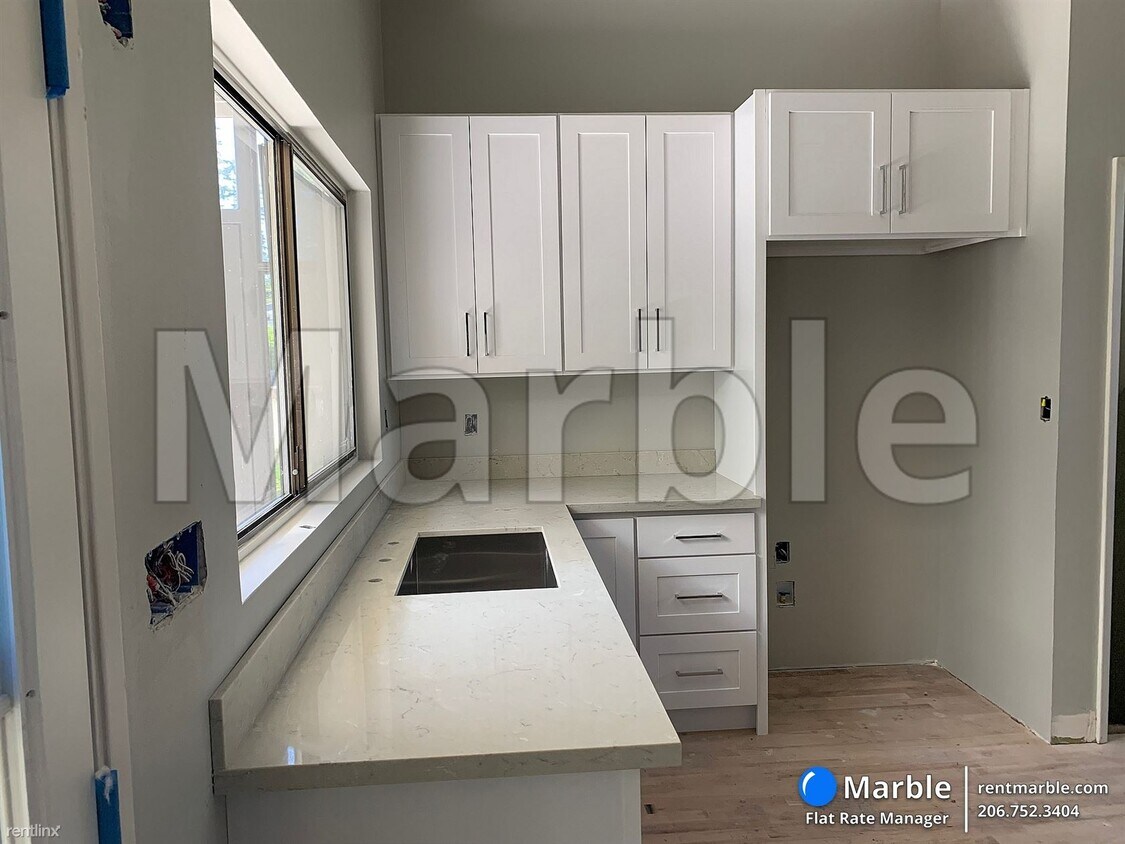Primary Photo - 4 br, 2 bath House - 3831 145TH Ave SE