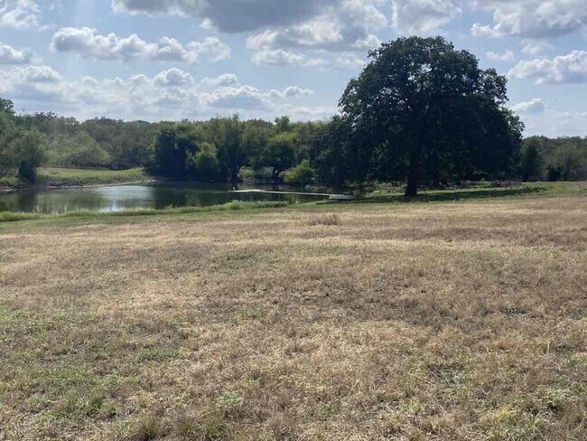 Building Photo - 387 Wildcat Creek Rd