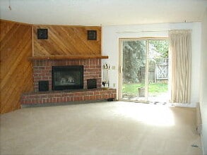 Building Photo - 2679 Juniper Ave