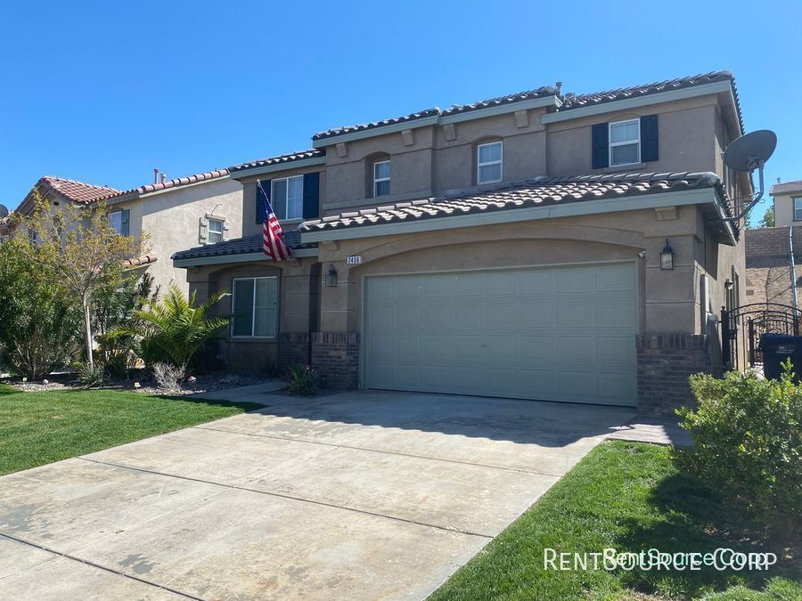 3 Bedroom Two Story Home for Rent in the A... House Rental in