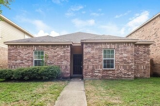 Building Photo - 8119 Almera Falls Dr