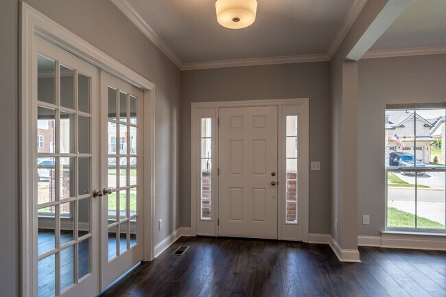 Foto del edificio - **LIKE NEW, EXECUTIVE HOME IN SOUGHT-AFTER LADD PARK NEIGHBORHOOD, FRANKLIN, TN**