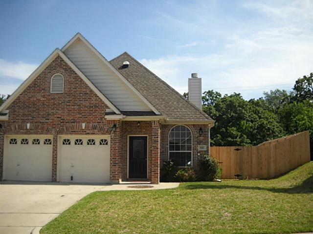 Primary Photo - 532 Mattie Ln
