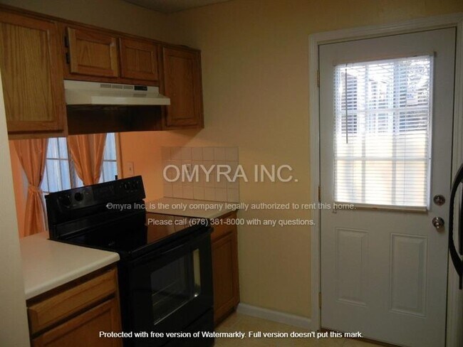 Foto del edificio - 1060 Hillsborough Chase NW