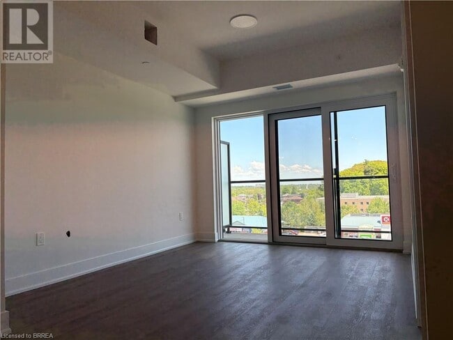 Building Photo - 575 Conklin Rd