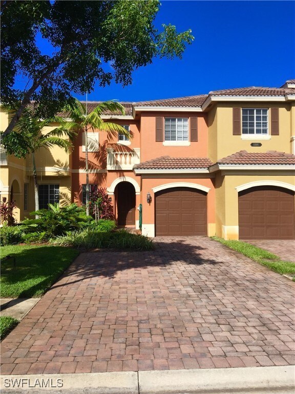 Foto del edificio - 10261 Olivewood Way