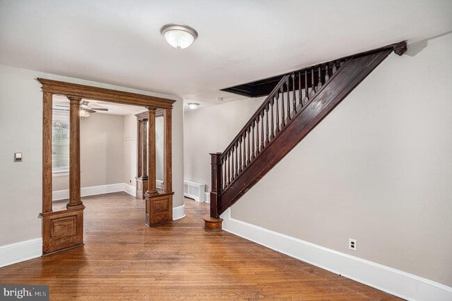 Building Photo - 363 Spring Mill Ave