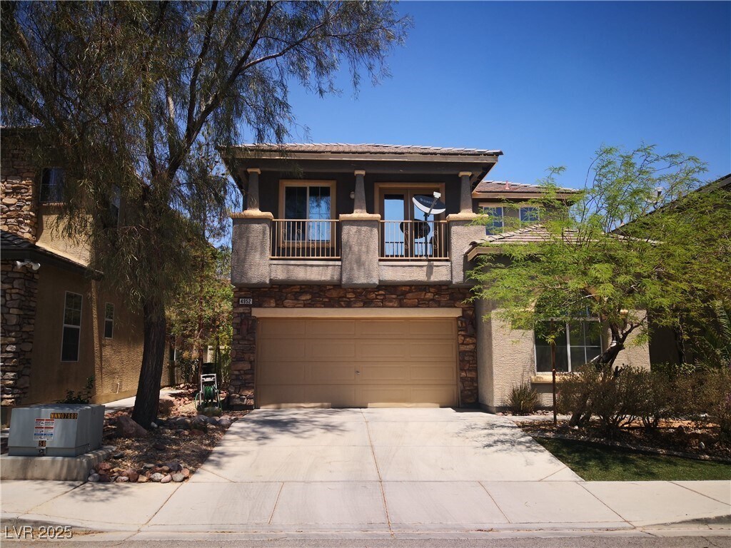 Primary Photo - 4952 W Moberly Ave