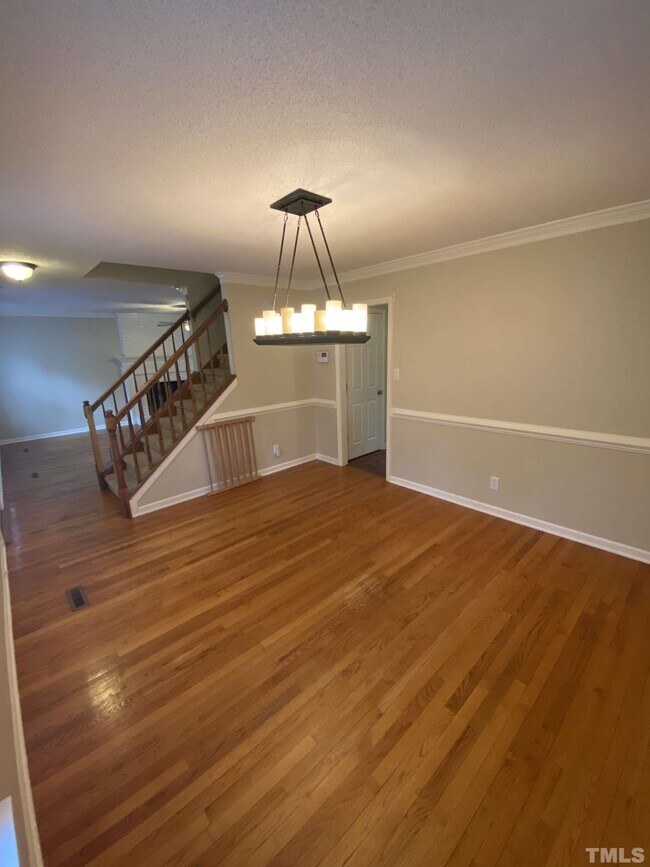 Building Photo - 2 Thorne Ridge Dr