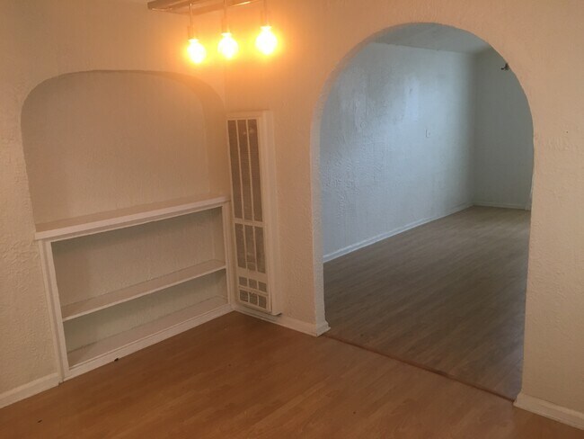 Foto del edificio - 942 Havenhurst Dr