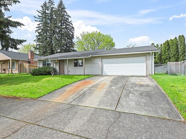 Building Photo - 2408 NE 92nd Ave
