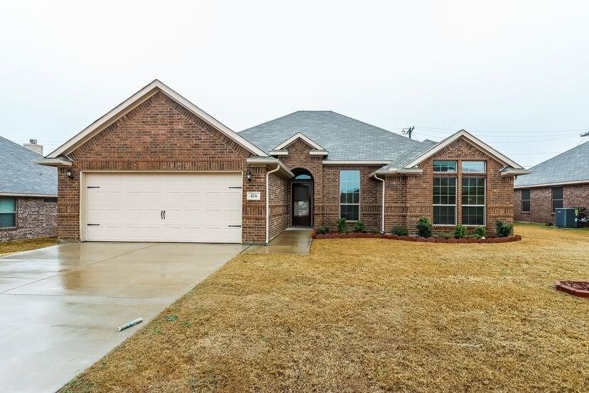 416 Lockwood Ln, Weatherford, TX 76087 House Rental in Weatherford
