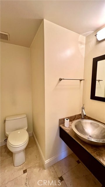 Building Photo - 10535 Ashton Ave