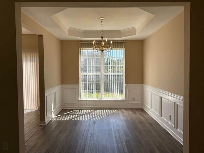 Building Photo - T.R. Lawing Realty Property