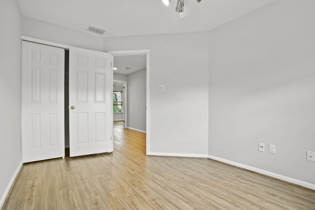 Foto del edificio - Spring-Ford SD 3 bedroom townhome!