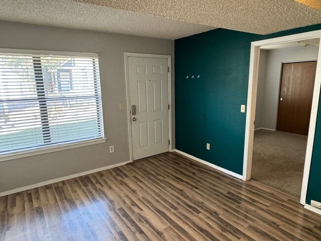 Foto del edificio - 1945 Arapahoe Ave