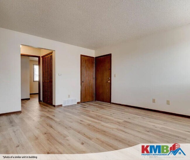 Foto del edificio - 924 Boston Way