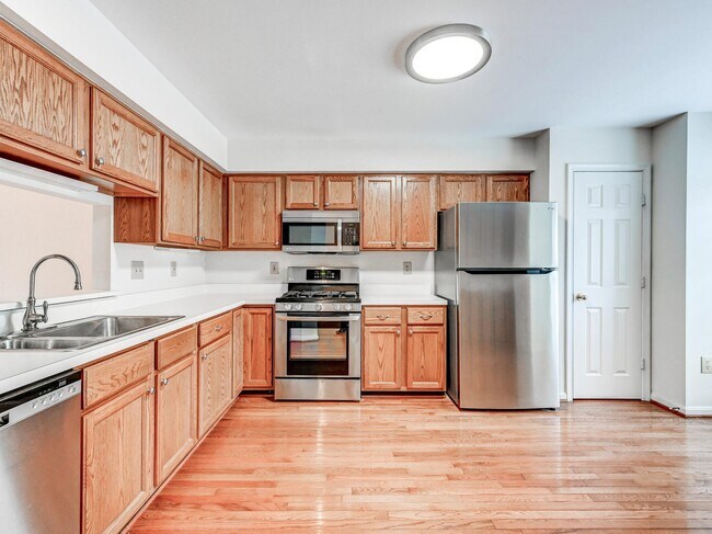 Foto del edificio - 11919 Thurloe Dr