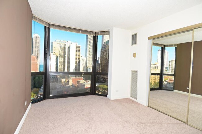 Foto del edificio - 1111 N Dearborn St