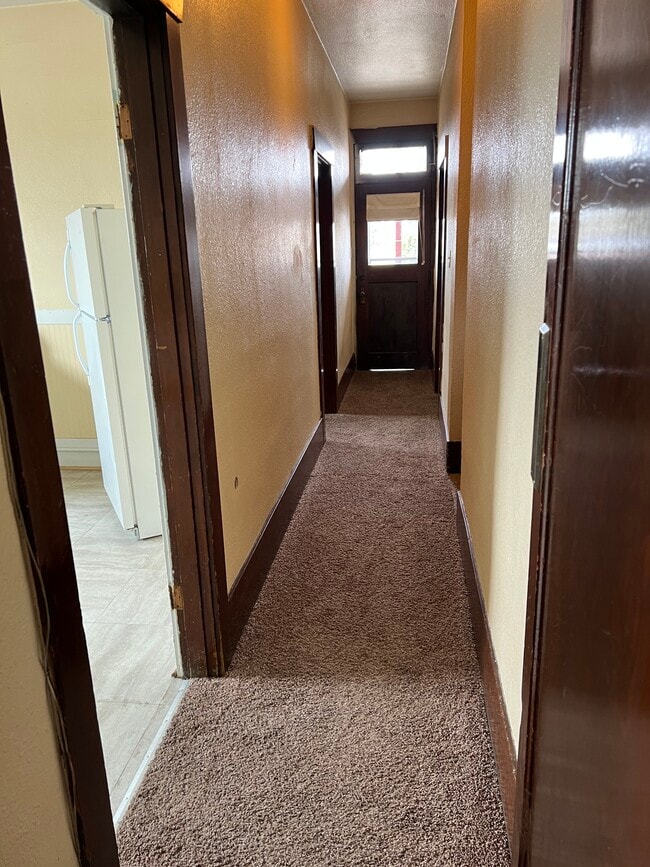 Building Photo - 319 S Excelsior Ave