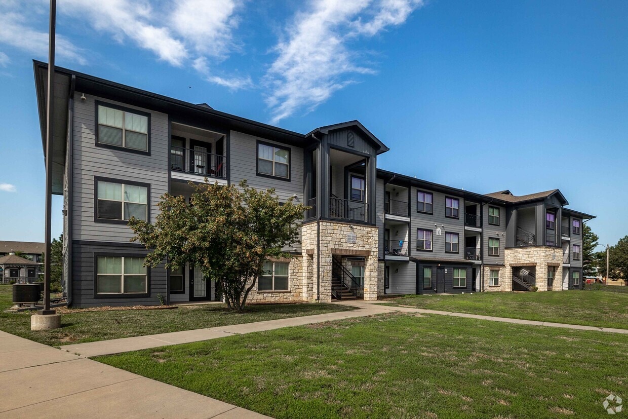 Foto principal - Inwood Crossings
