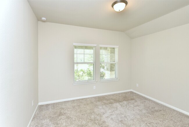 Foto del edificio - 1214 Oak Barrel Run