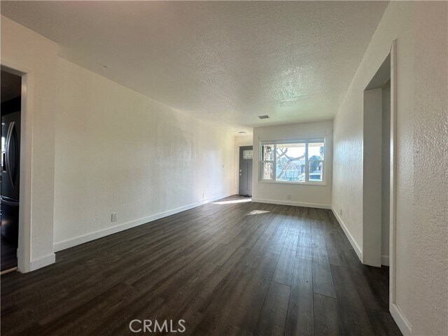 Foto del edificio - 2137 W Hill Ave