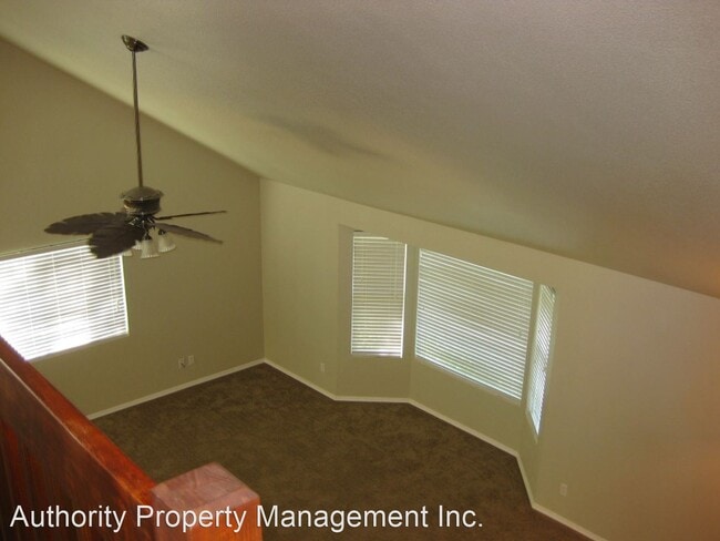 Building Photo - 3 br, 2 bath House - 1181 Pineland