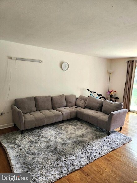 Foto del edificio - 2 B Sterling Terrace