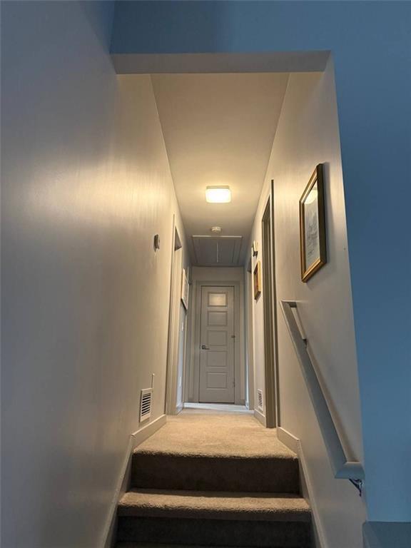 Foto del edificio - 4472 Calumet Dr NW