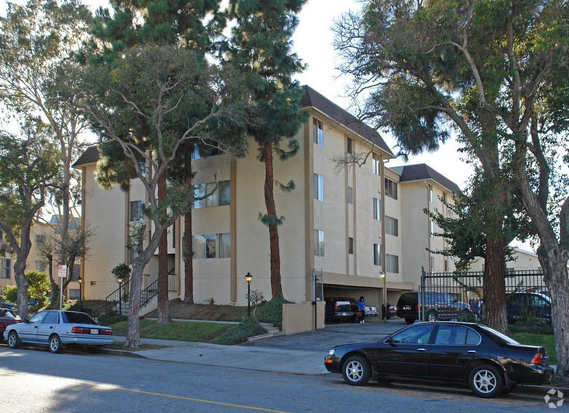 Foto del edificio - Villa Wilton Apartments