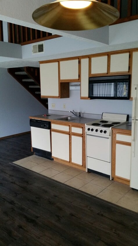 Foto principal - Nice 2 bedroom 2 bath Loft apartment in Br...
