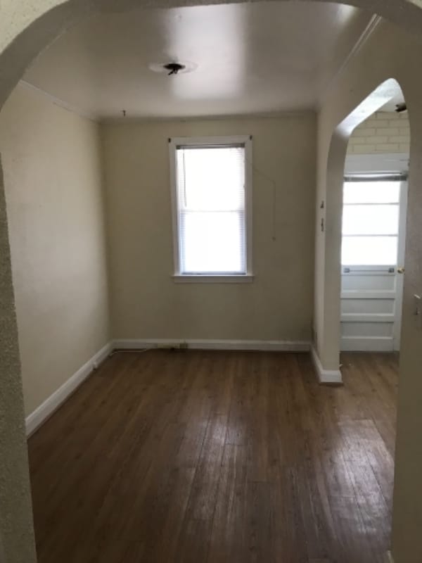 Photo - 2023 Harman Ave Townhome