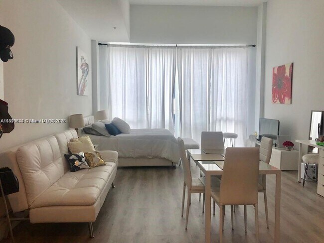 Foto del edificio - 253 NE 2nd St