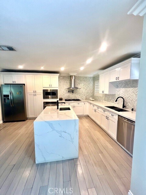 Foto del edificio - 22135 Vanowen St