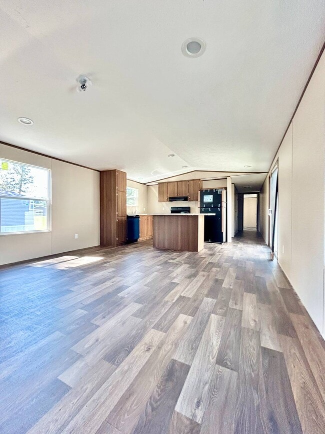 Building Photo - 78 Autumn Ln