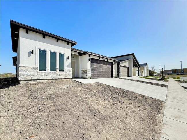 Foto del edificio - 6222 Sadie St